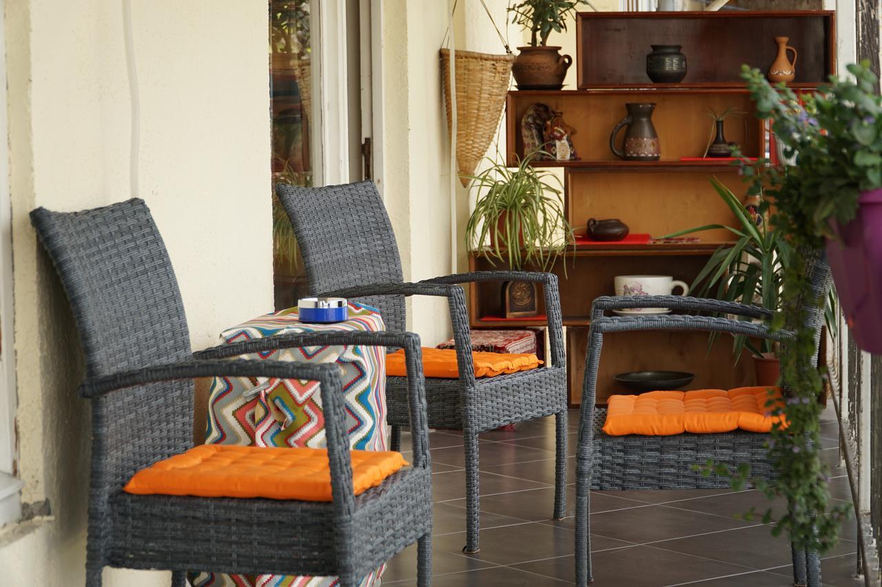 4Bd Appartaments With Cozy Garden Tbilisi Pokoj fotografie